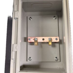 Tủ kiểm tra điện trở sơn tĩnh điện 300x200x150 VINANCO (Phụ kiện: thanh đồng 150x25x3mm, sứ cách điện, cos thau cho cáp 70mm2 )