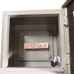 Tủ kiểm tra điện trở sơn tĩnh điện 200x200x150 VINANCO (Phụ kiện: thanh đồng 100x25x3mm, sứ cách điện)